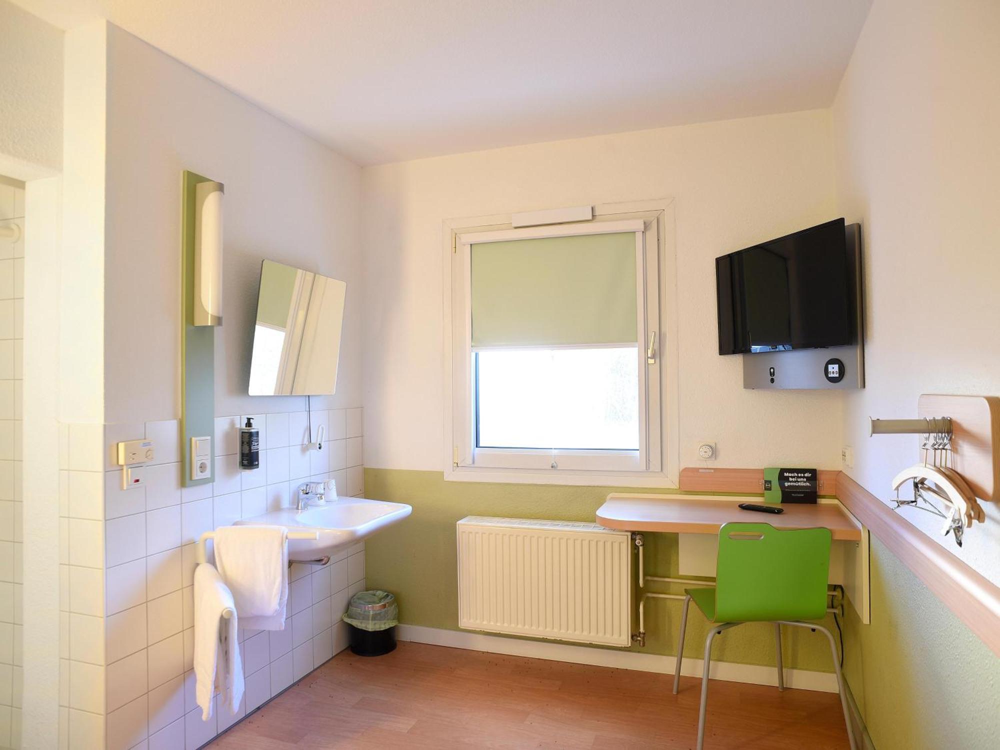 B&B Hotel Dueren Düren - Eifel Εξωτερικό φωτογραφία